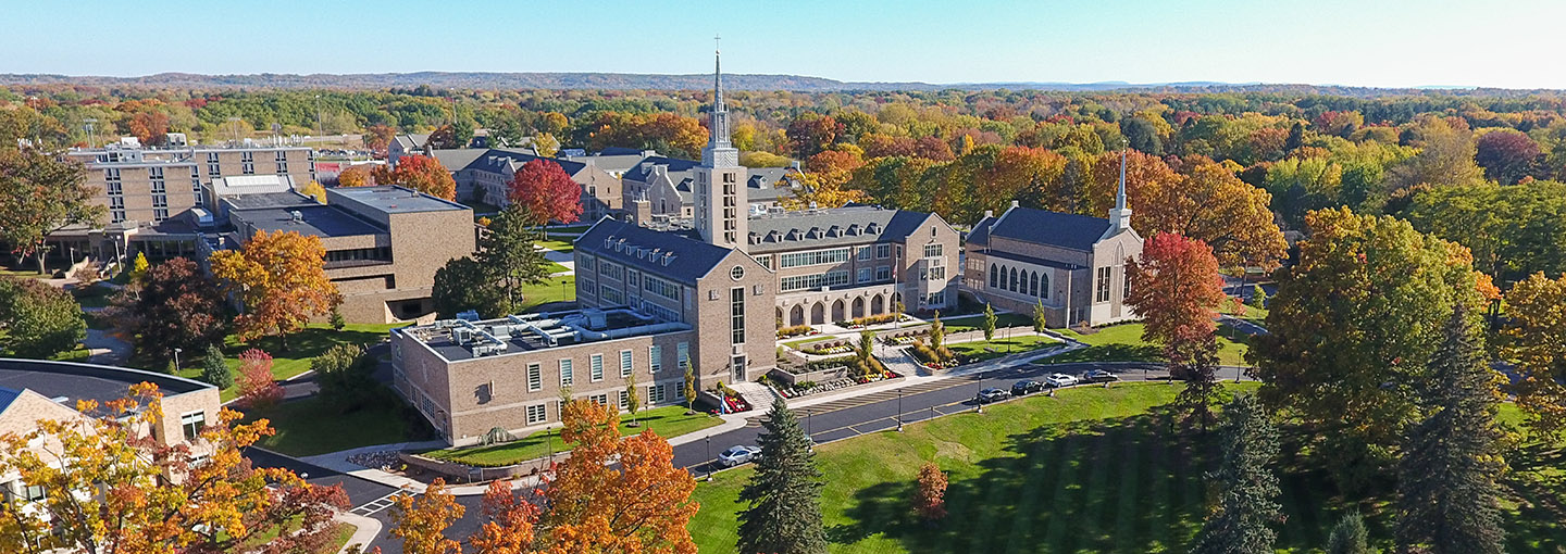 Aerial view of the ̳ campus in fall.